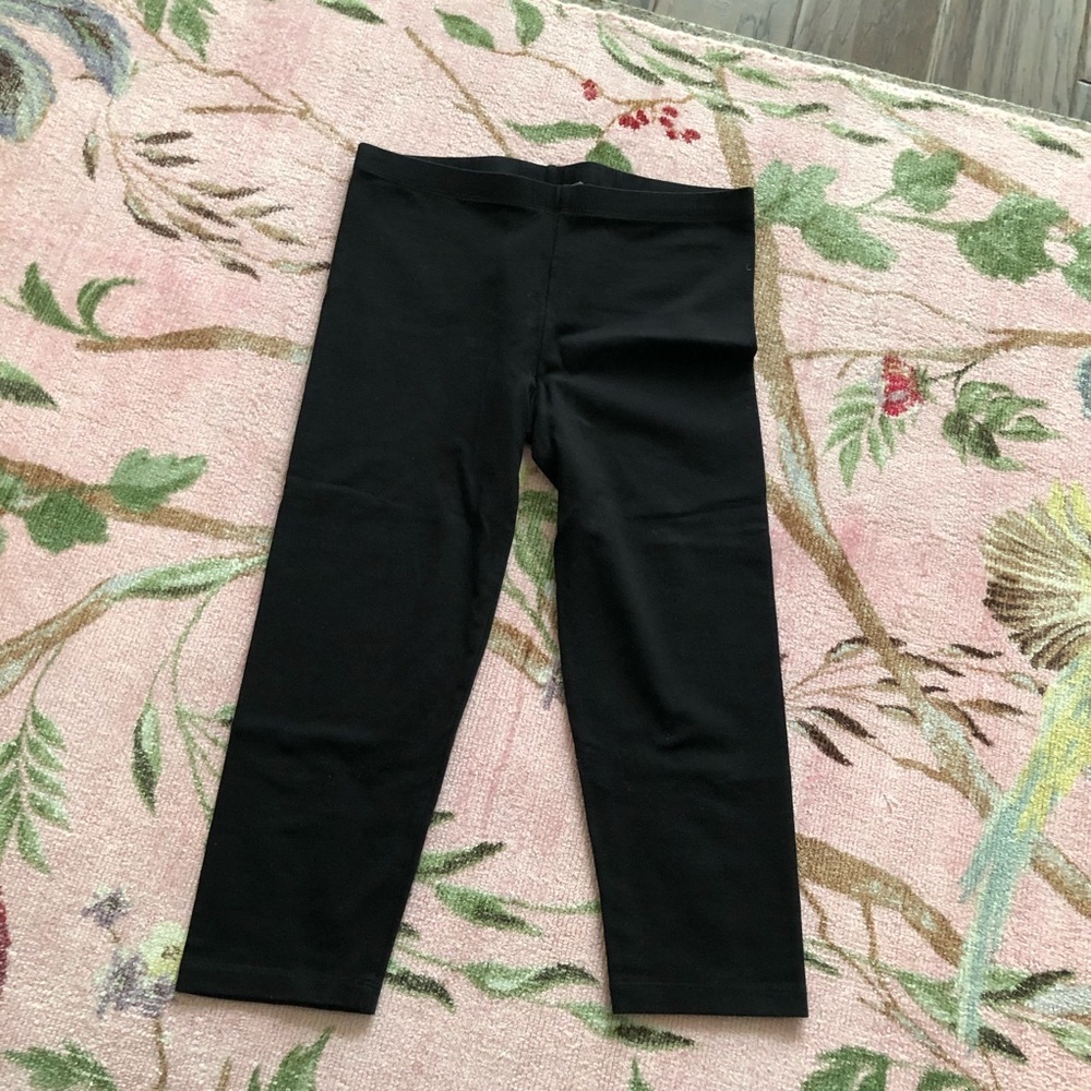 Black Capri leggings